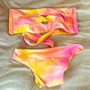 Anna’s Look Bathing Suit